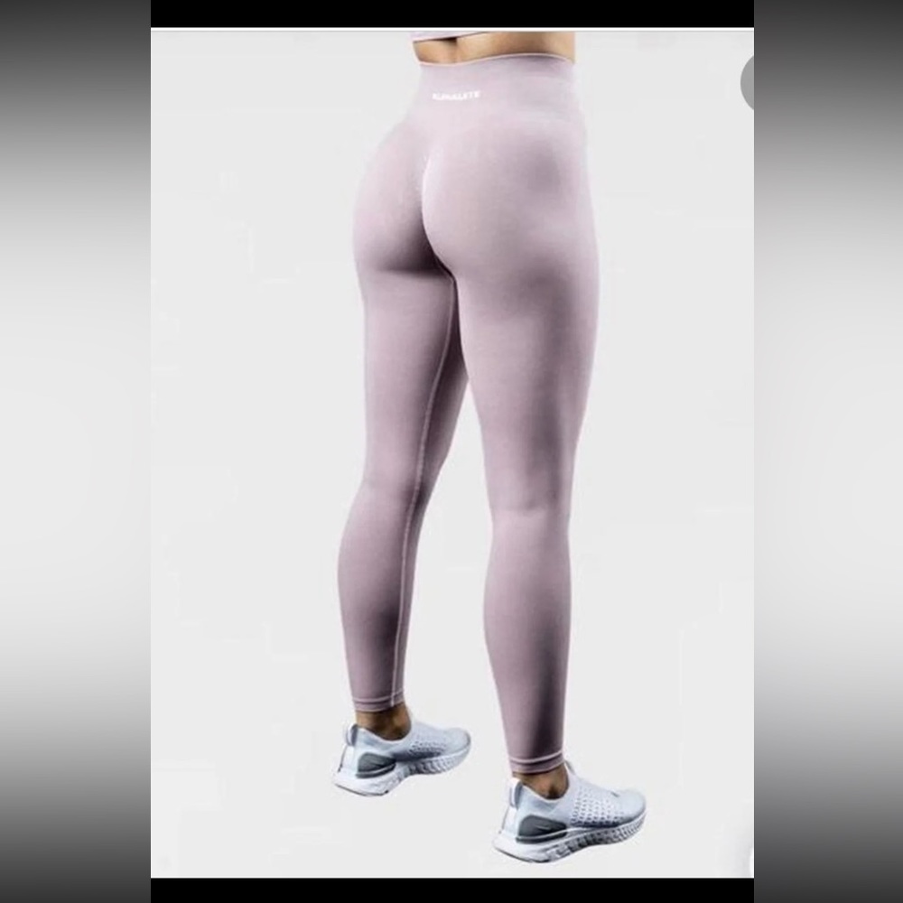 Alphalete amplify legging old color way